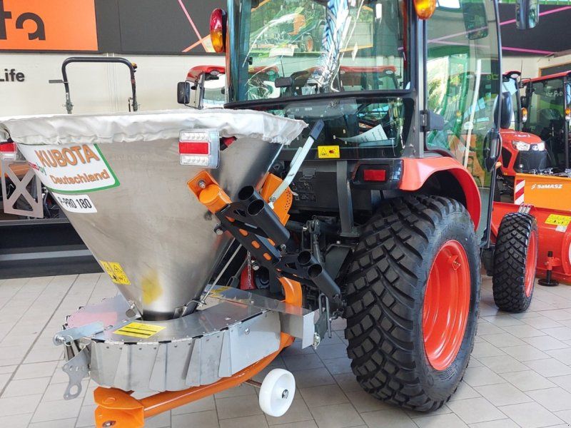 Kubota B2-231H CAB Winterdienstpaket