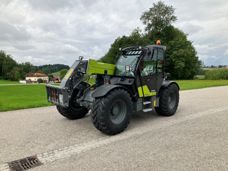 Claas Scorpion 742