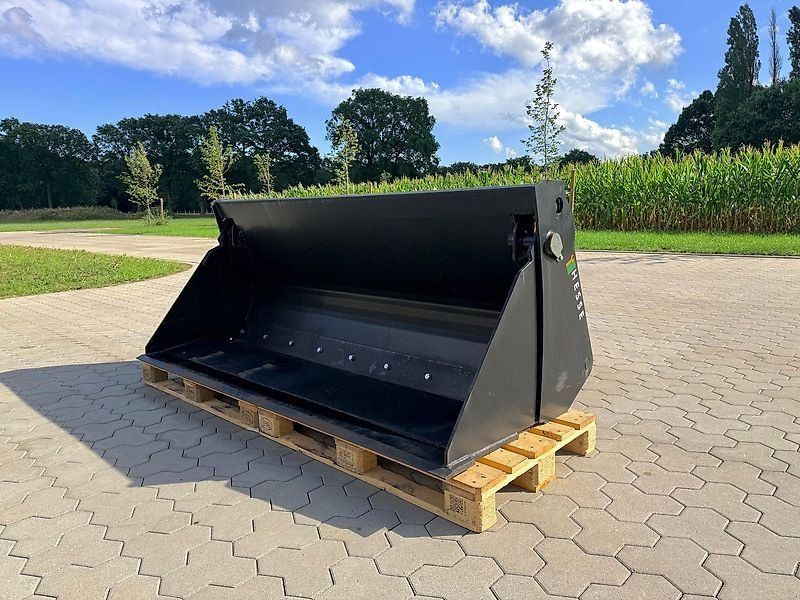 Hesse KLS 2200 // 4 in 1 Klappschaufel // Euro-Aufnahme