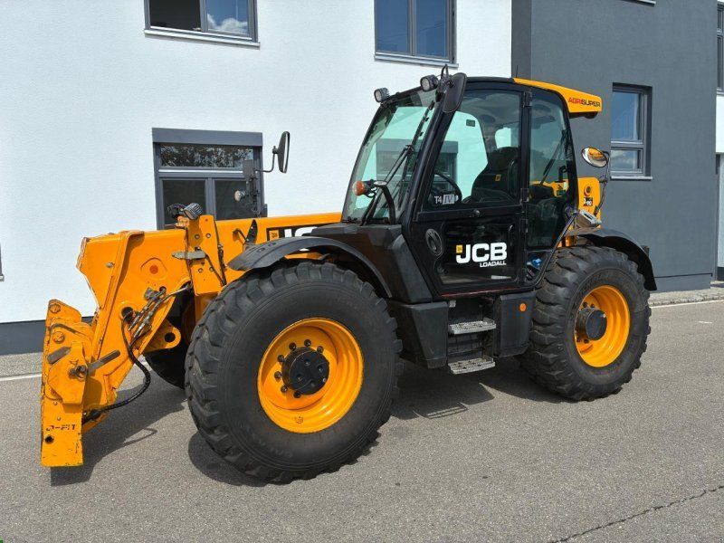 JCB 560-80 AGRI SUPER