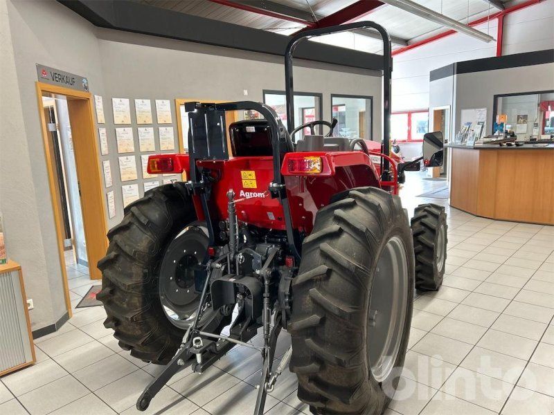 Massey Ferguson 1755 E