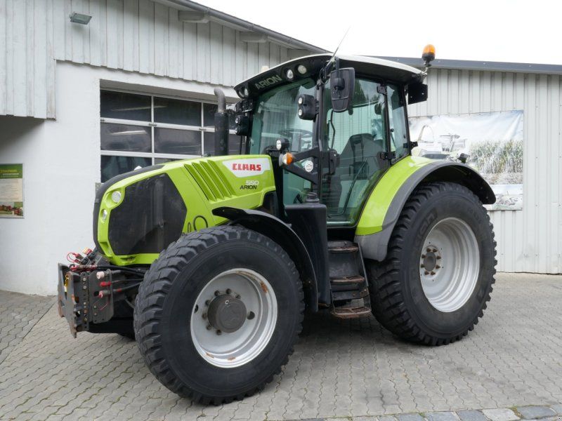 Claas Arion 550 CMATIC CEBIS Kommunal