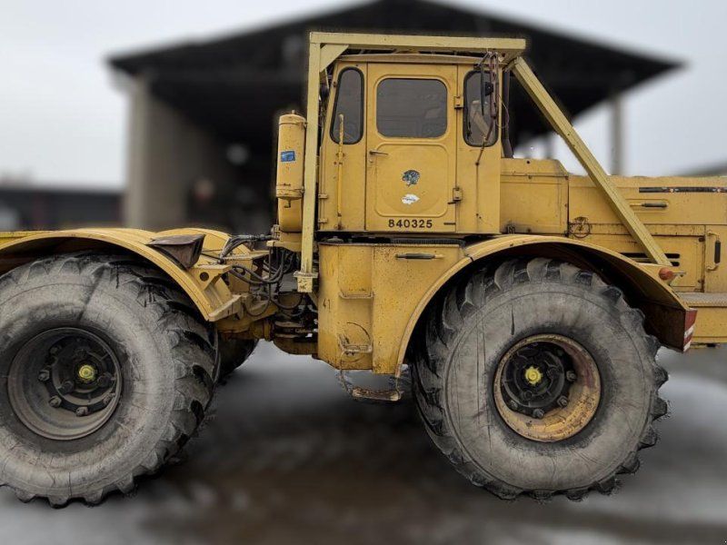 Kirovets K 700 A