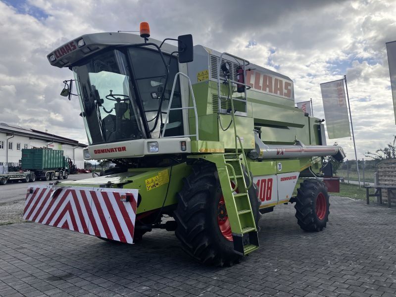 Claas DOMINATOR 108 VX