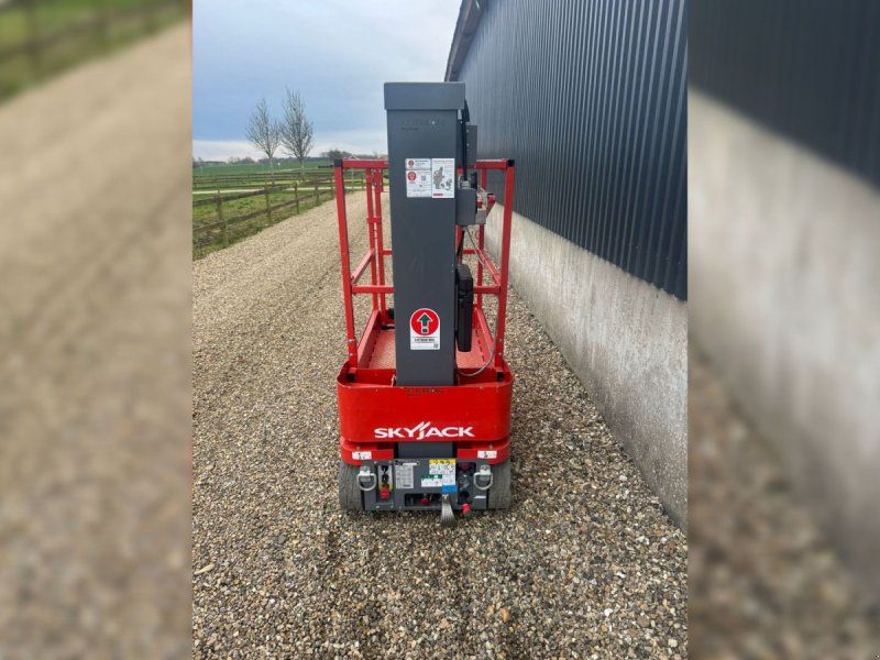 Skyjack SJ12