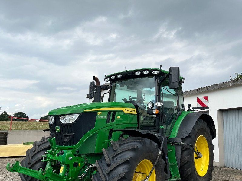 John Deere 6R 185