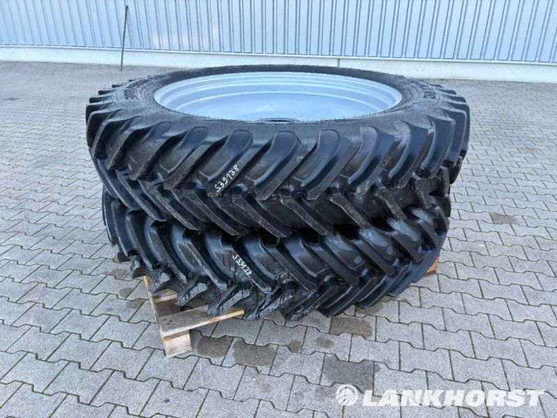 Ceat 2X 380/90R46 100%