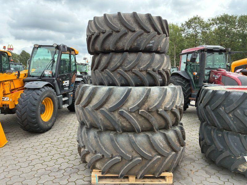 Vredestein 540/65R30 und 650/65R42