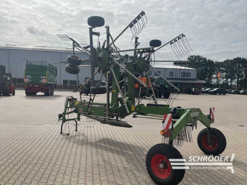 Fendt FORMER 880