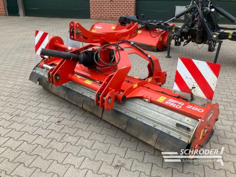 Kuhn BPR 280 + BP 8300