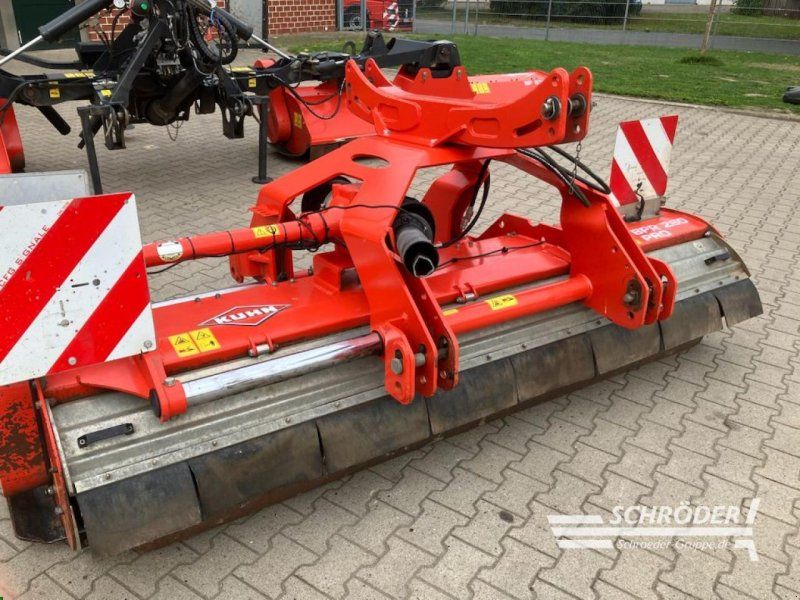 Kuhn BPR 280 + BP 8300