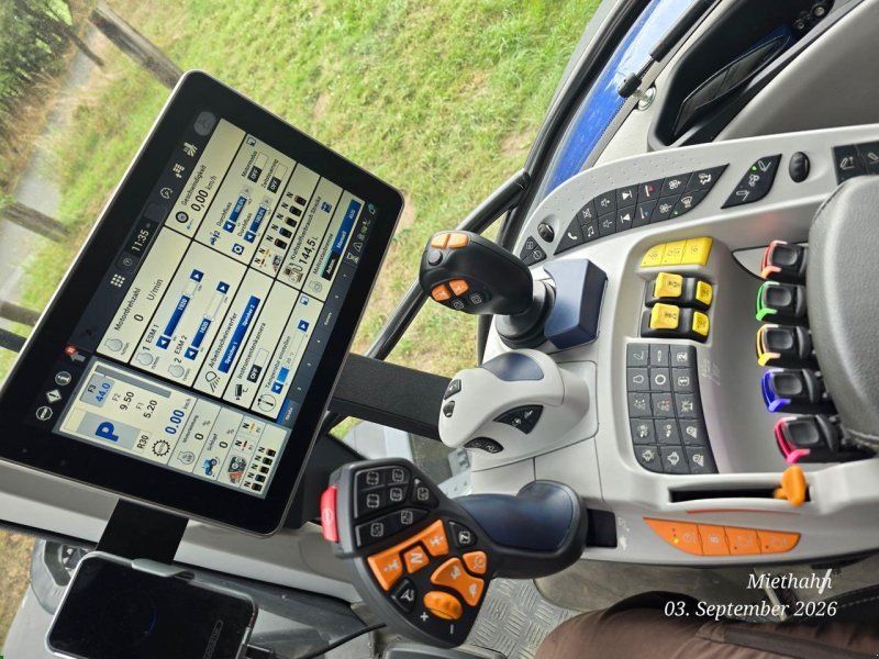 New Holland T7.300