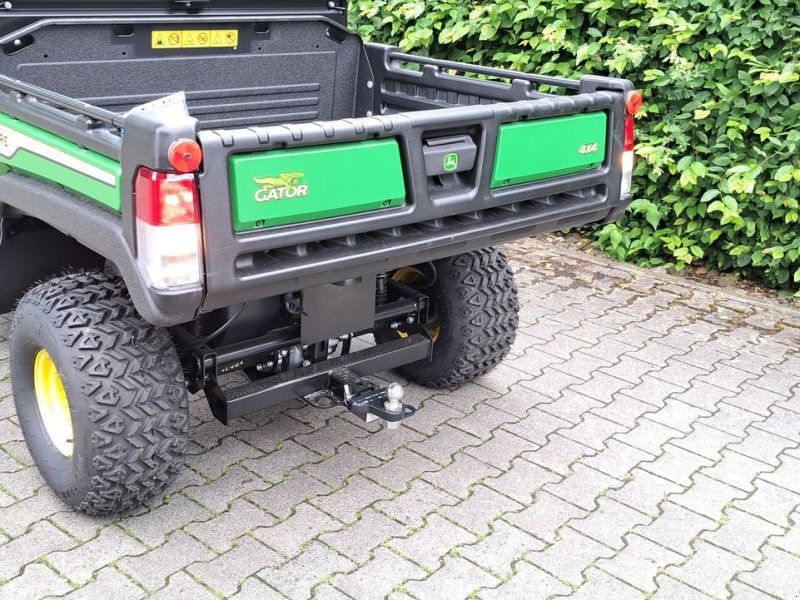 John Deere Gator HPX 815 E