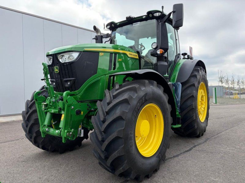 John Deere 6R 250