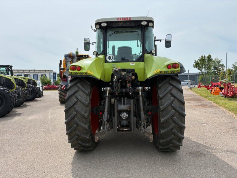 Claas AXION 820 CMATIC