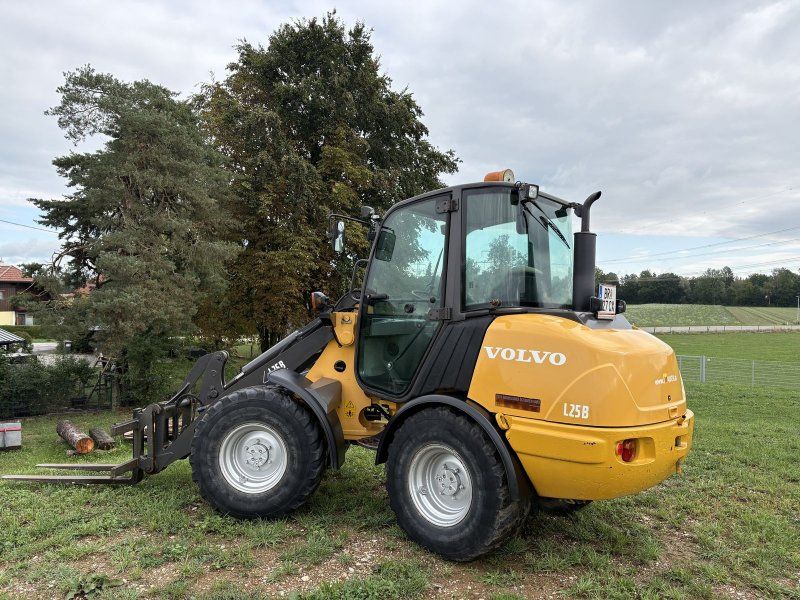 Volvo L25 B-P