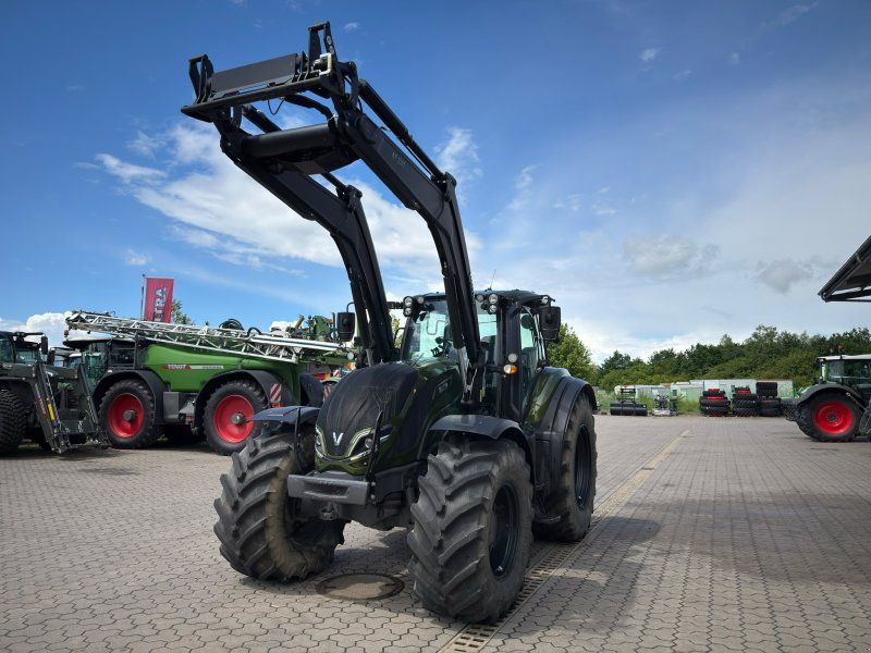 Valtra T175e Active