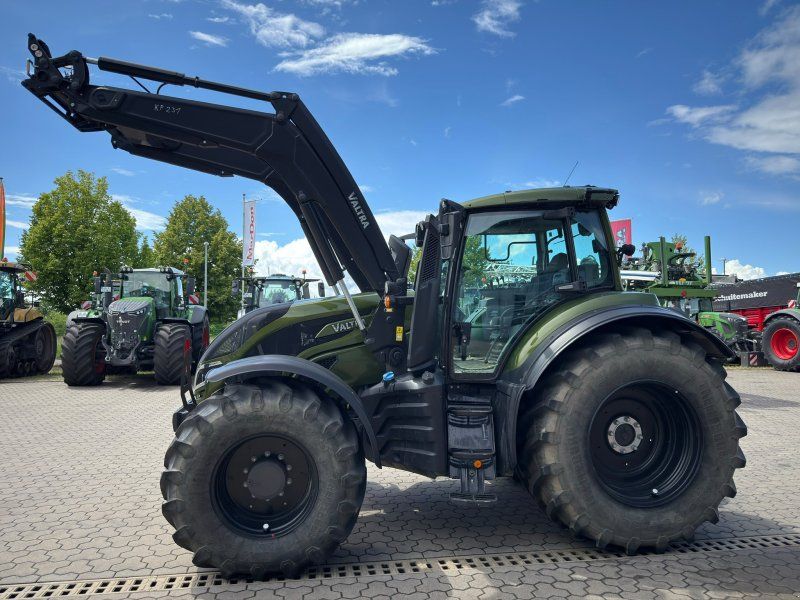 Valtra T175e Active