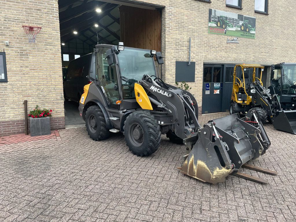 Mecalac AS600