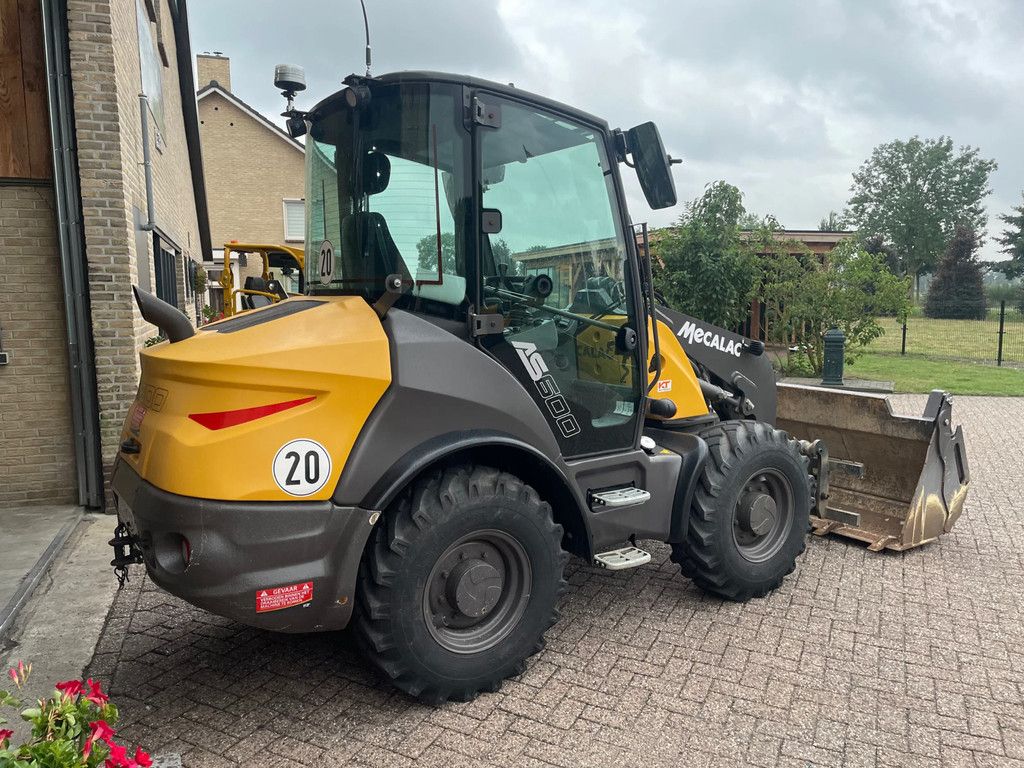 Mecalac AS600