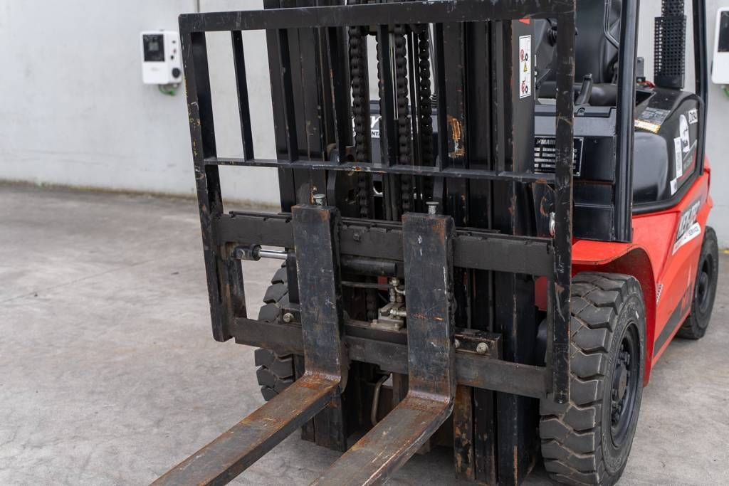 Manitou MI 25 D