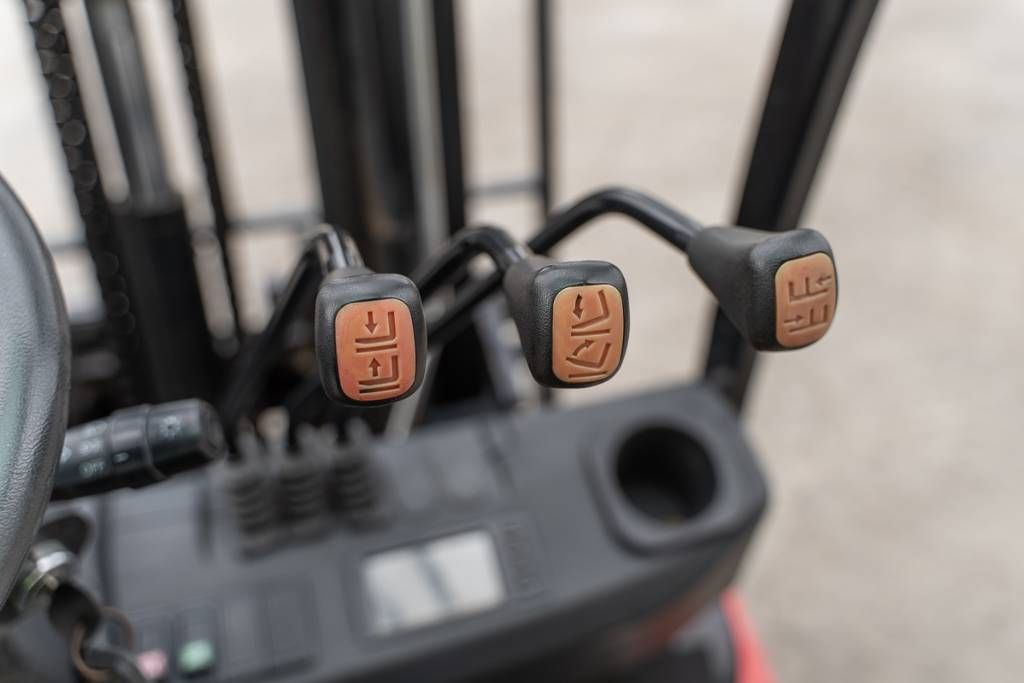 Manitou MI 25 D