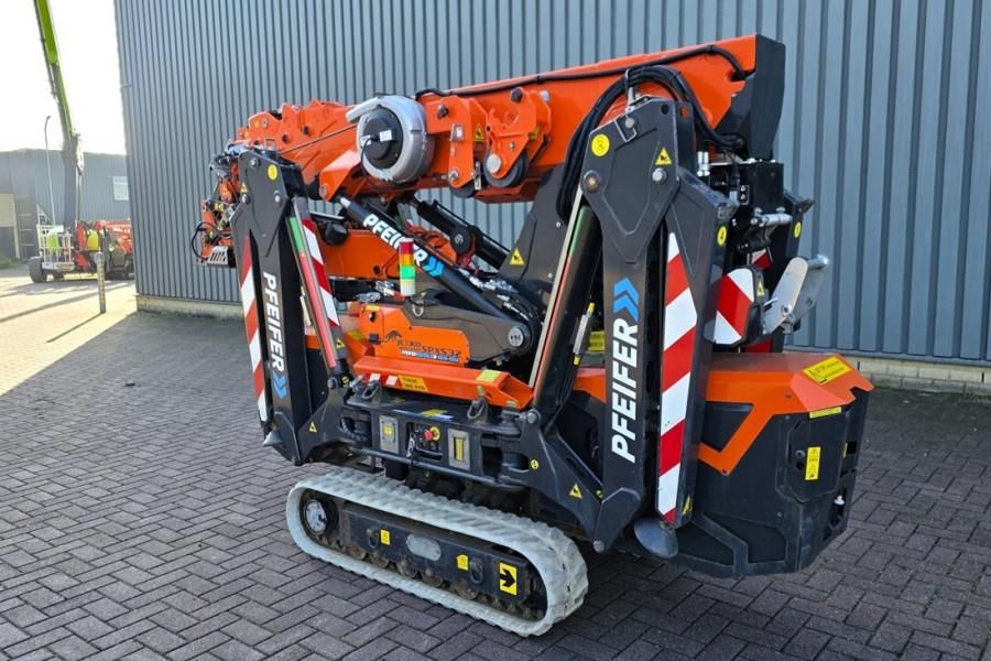 Jekko SPX532CL Electric, Remote Controlled, 17.3m Liftin