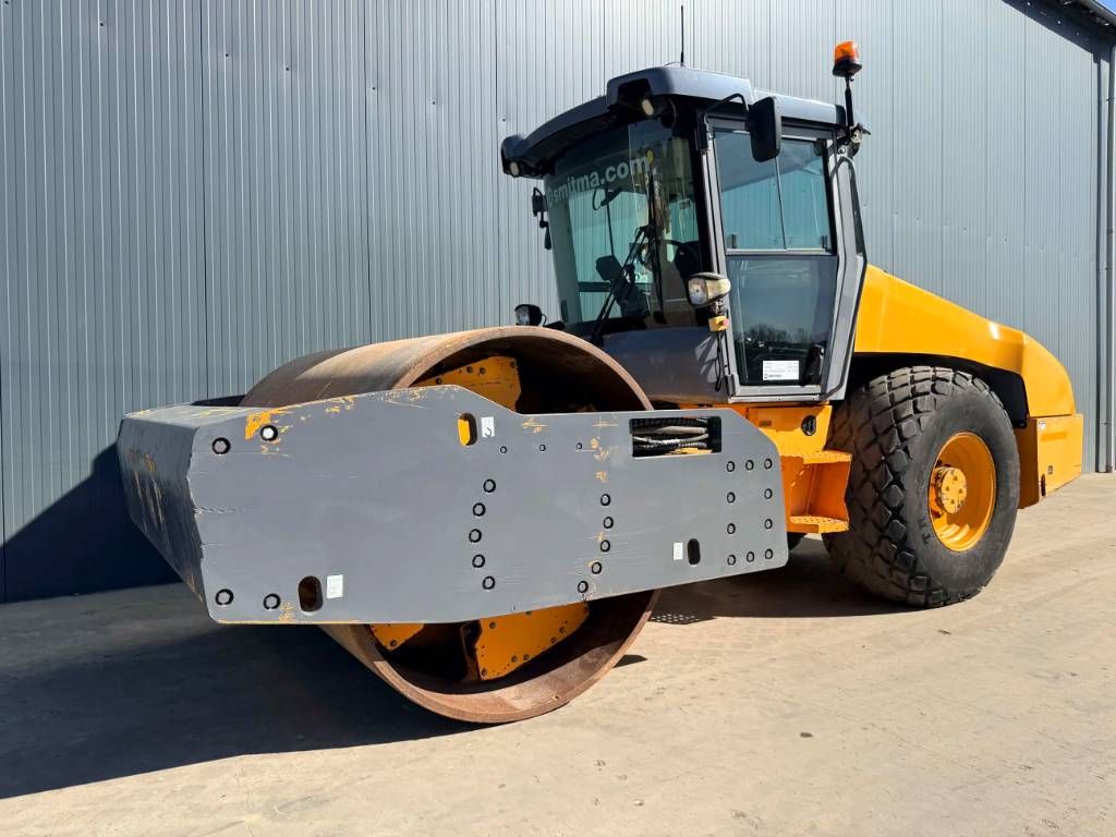 Dynapack CA6000D