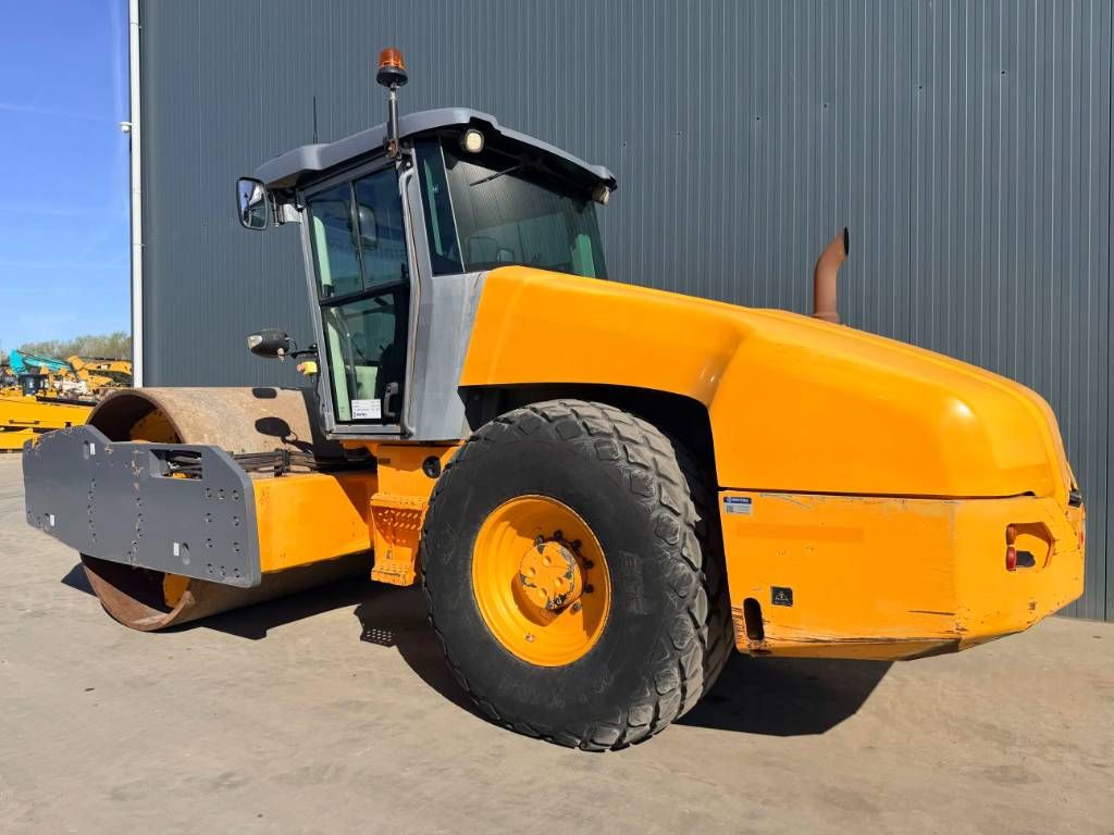 Dynapack CA6000D
