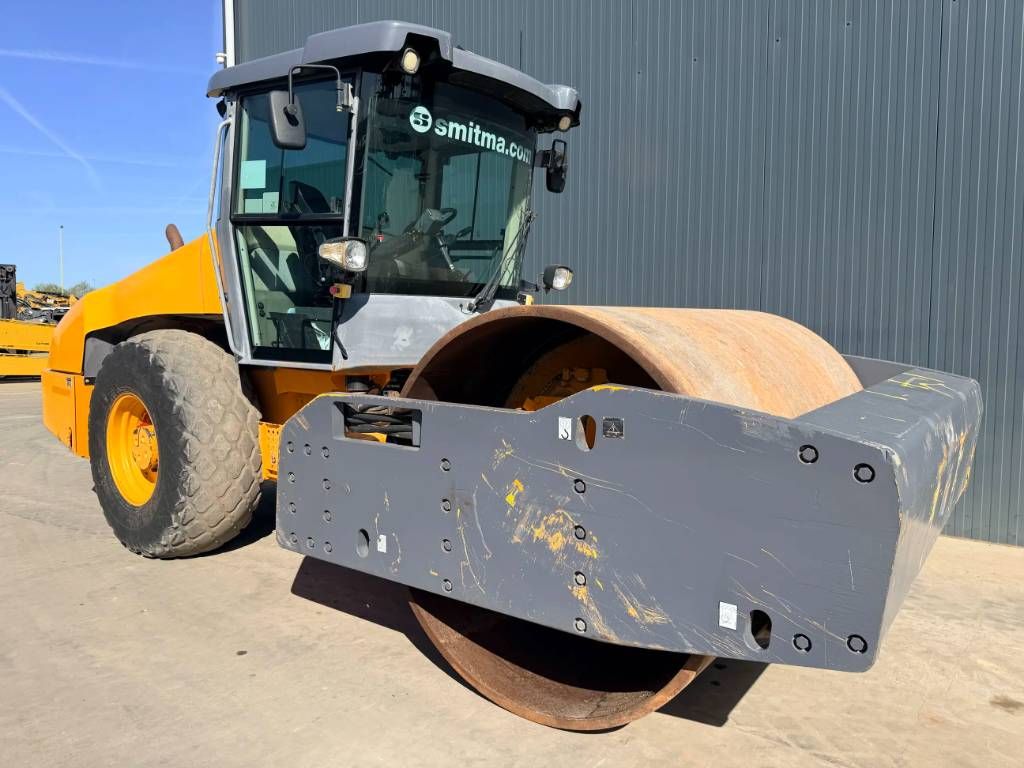 Dynapack CA6000D