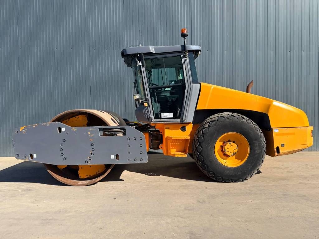 Dynapack CA6000D