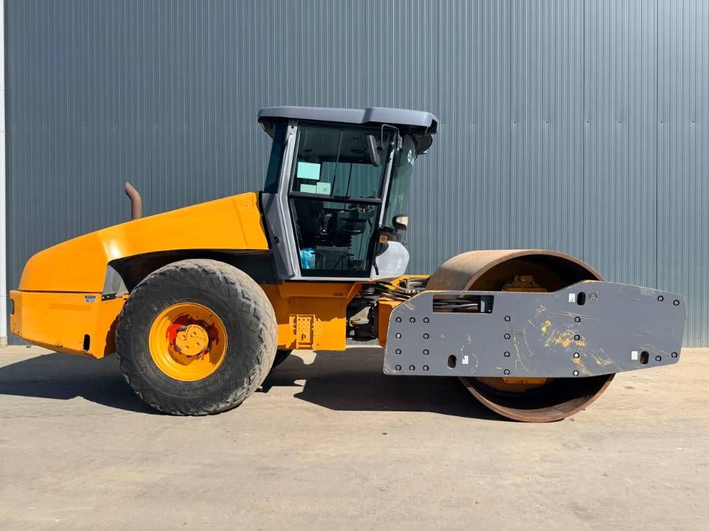 Dynapack CA6000D