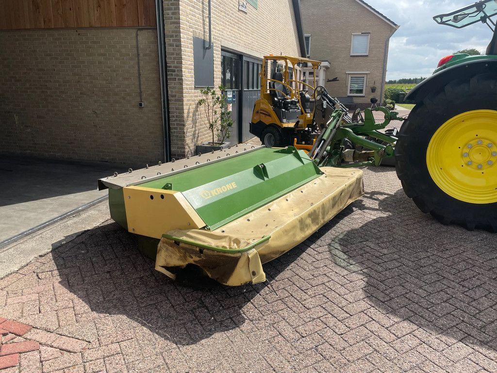 Krone Easycut 28 CV & AM283 CV