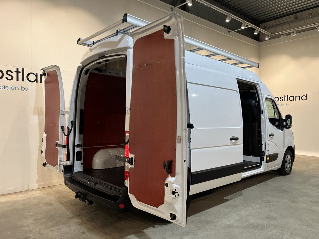 Renault Master 2.3 dCi 150 PK L3H3 Automaat / Euro 6 / Airco / Cruise Control / CarPlay / Camera / Trekhaak / Navigatie / 3-Zits