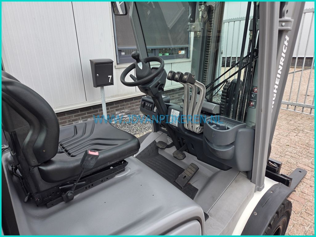 Jungheinrich TFG430 2558uur! 2017 triplex4.4m+sideshift+215cm ho