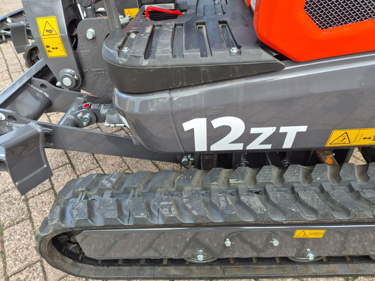 Eurocomach graafmachines te koop nieuw 12zt en 14sr