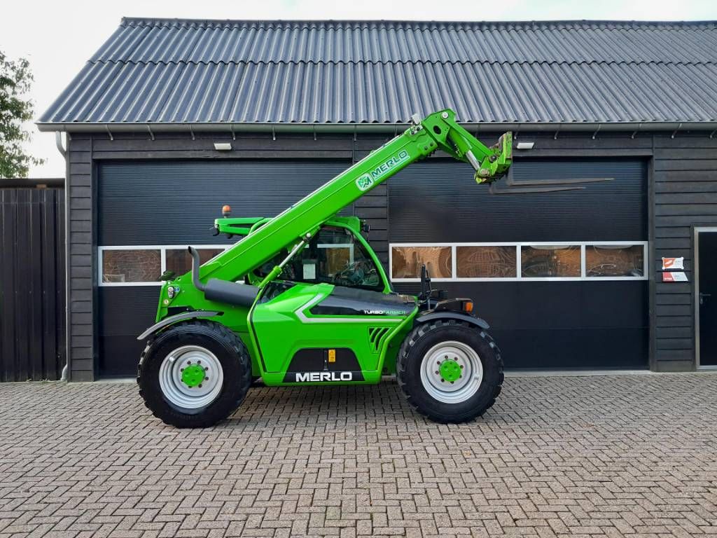 Merlo TF 35.7 CS-120 | LEASE €900,- - Airco - 40 km/h