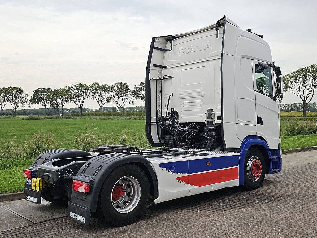 SCANIA S450