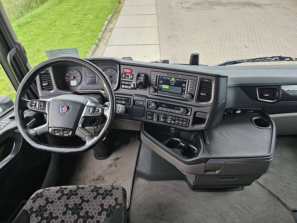 SCANIA S450