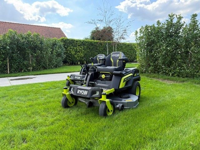 Ryobi RYZTRX137 electrische zero turn maaier