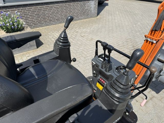 Hitachi Zaxis 10u Servo Hcw Minigraver Minikraan NWST 850uur