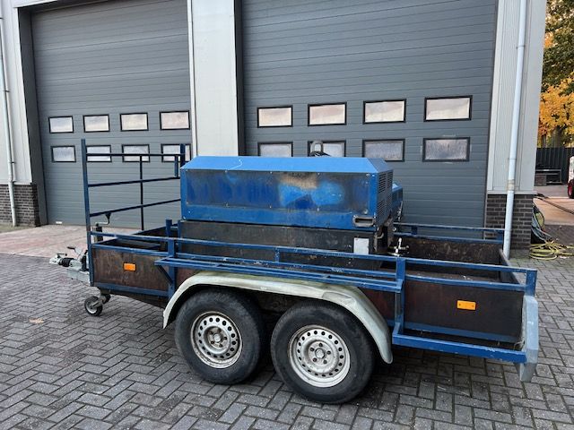 2x Doosan / Ingersoll-Rand 721 Lucht Compressor stationaire