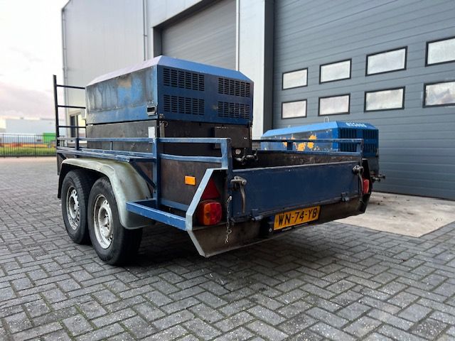 2x Doosan / Ingersoll-Rand 721 Lucht Compressor stationaire