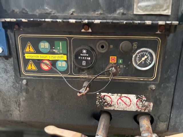 2x Doosan / Ingersoll-Rand 721 Lucht Compressor stationaire