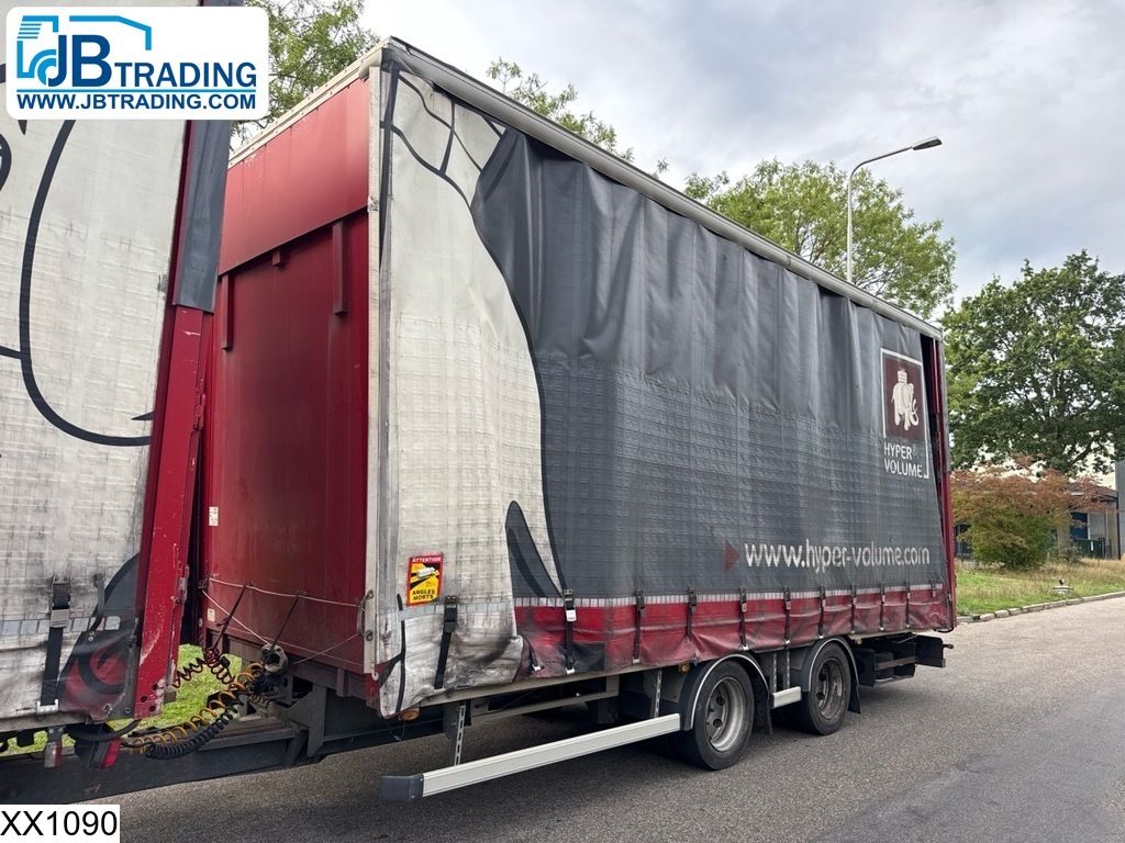 Fruehauf Middenas lifting roof
