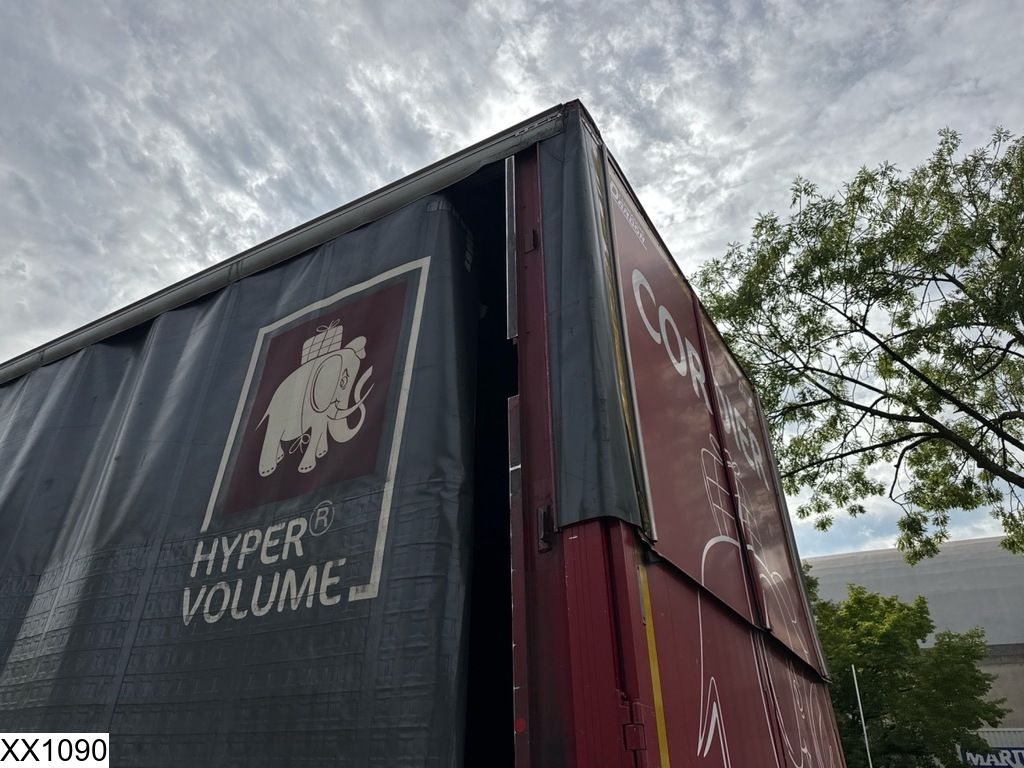 Fruehauf Middenas lifting roof