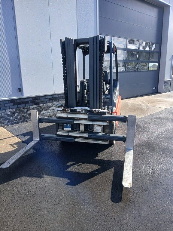 Linde E25