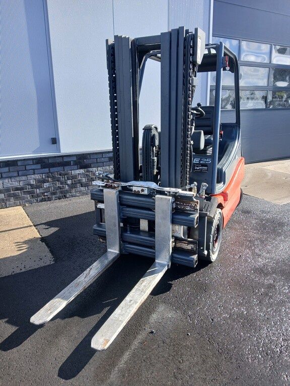 Linde E25