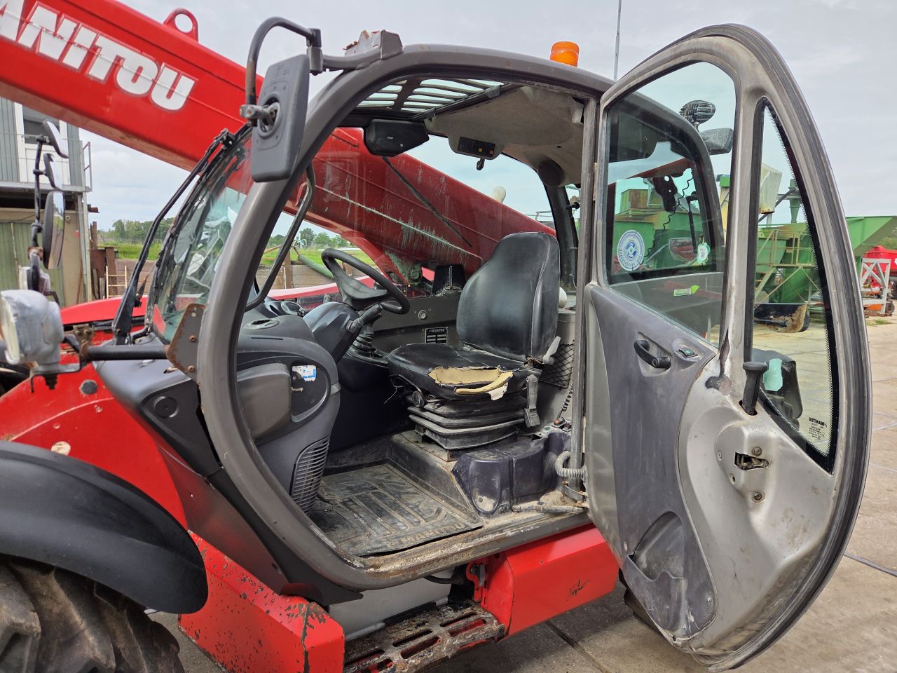 Manitou MT835 ST3B