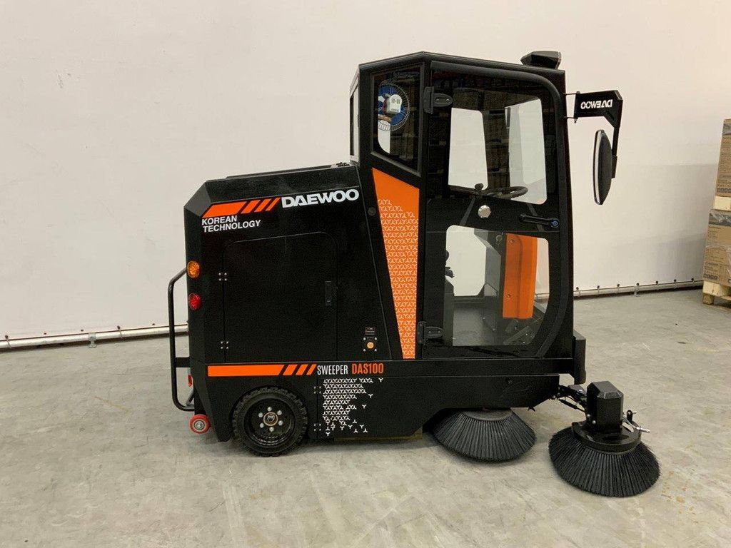 Kehrmaschine Daewoo DAS100 Elektro 1200W 2025 Neu